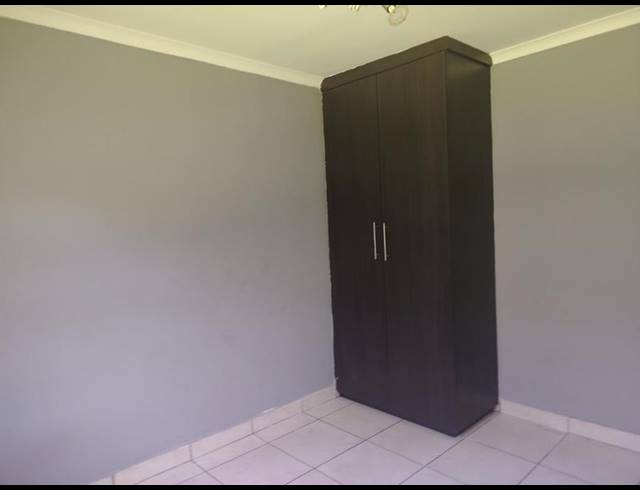 3 BEDROOM PROPERTY TO RENT IN IVY PARK
